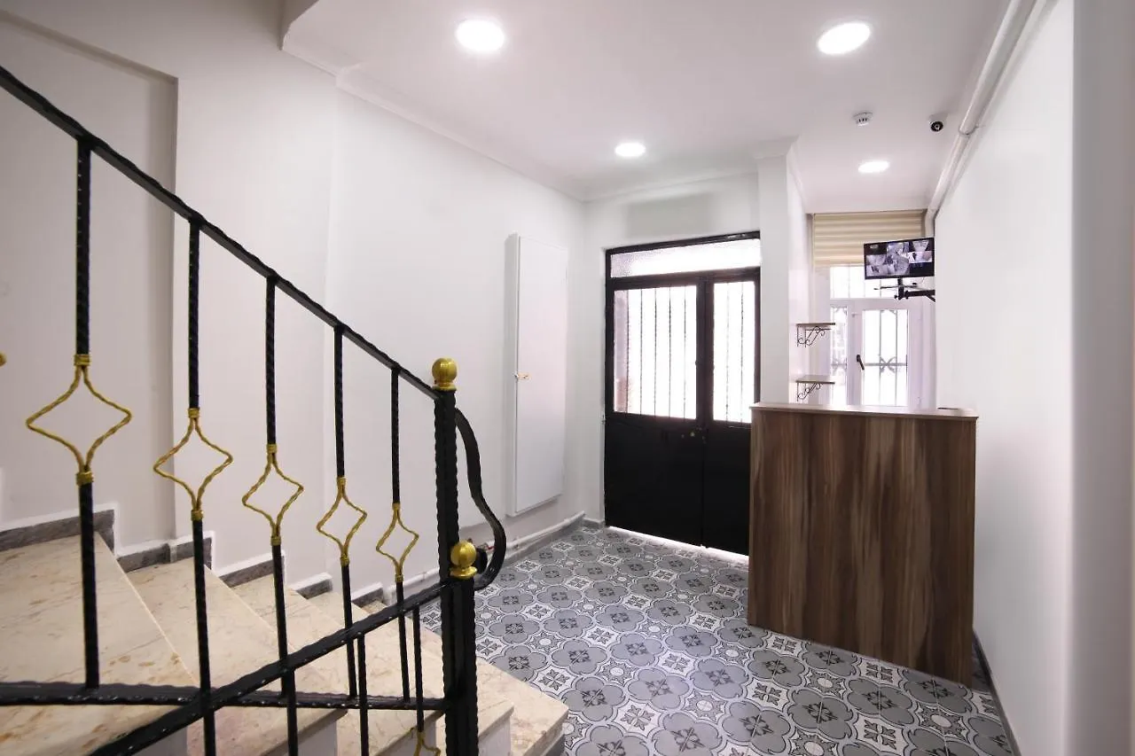 Seven Roses Apart Hotel Istanbul