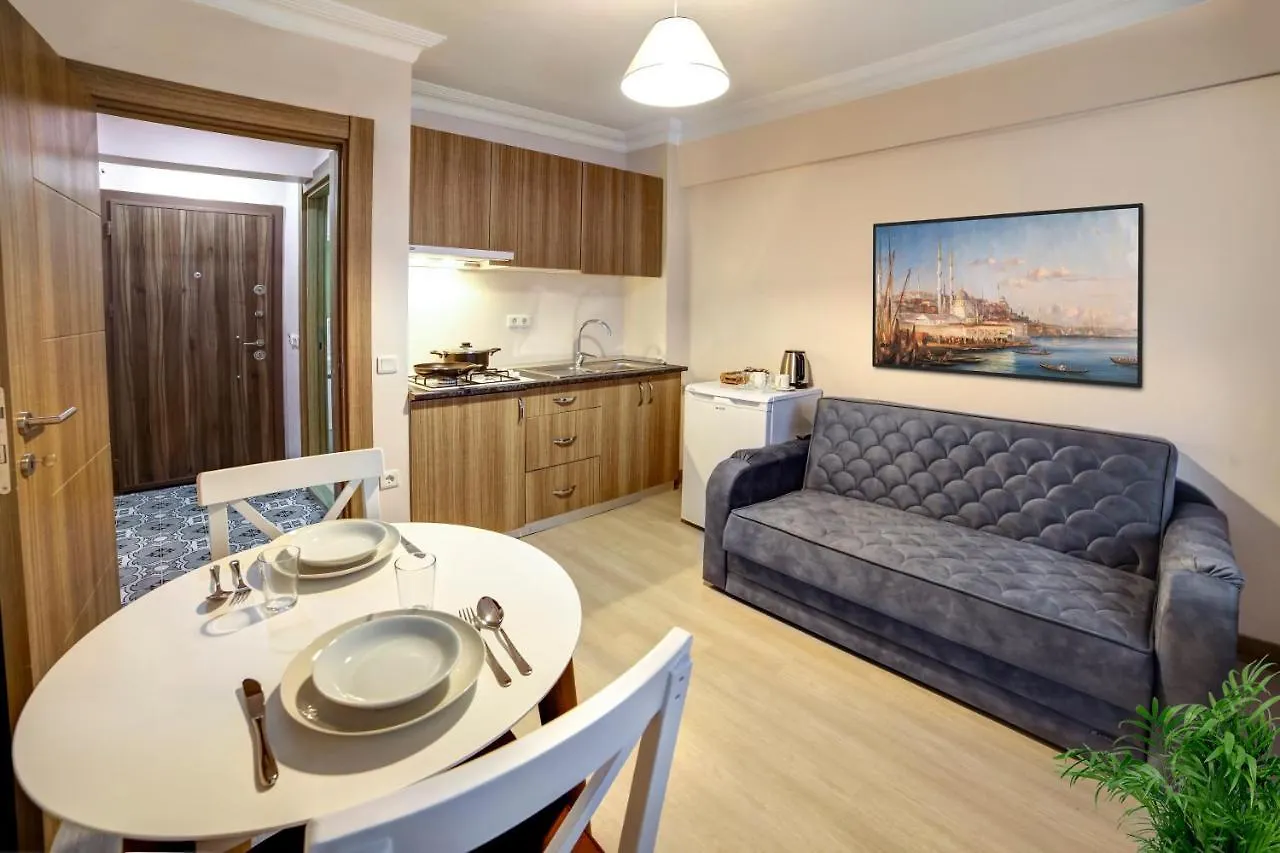 Seven Roses Apart Hotel Istanbulská provincie 0*,